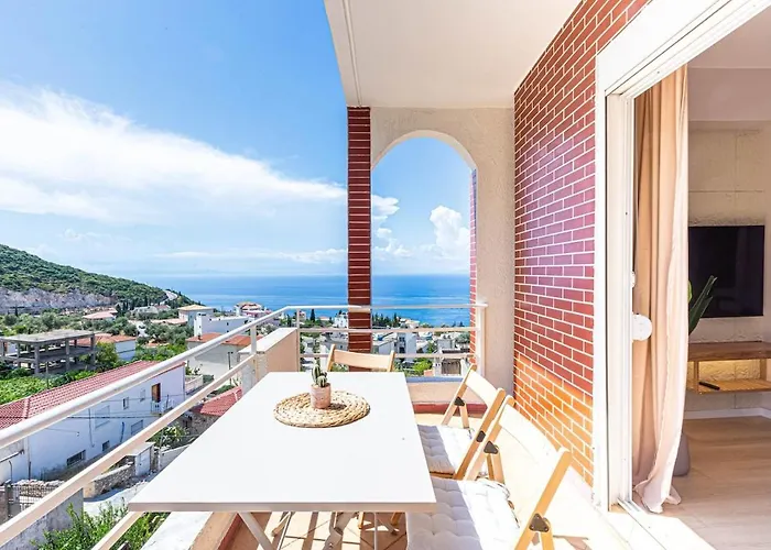 Dhermi's Icon Big 1br Ap 7